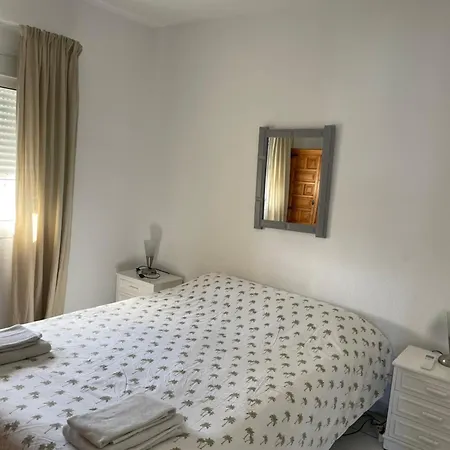Estrellita Two Bedroom, Top Floor With Seaview * Fuengirola