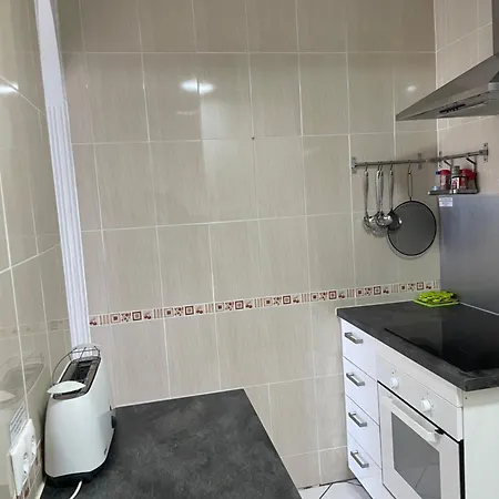 Estrellita Two Bedroom, Top Floor With Seaview Fuengirola